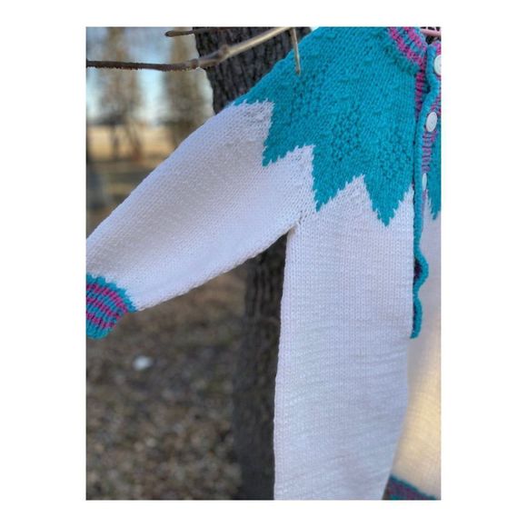Vintage 80s Hand Knit Romper Sleeper White Purple Turquoise - Picture 5 of 9